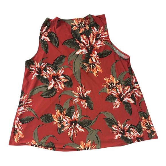 Floral Sleeveless Top - Red and Green - Picture 2 of 5